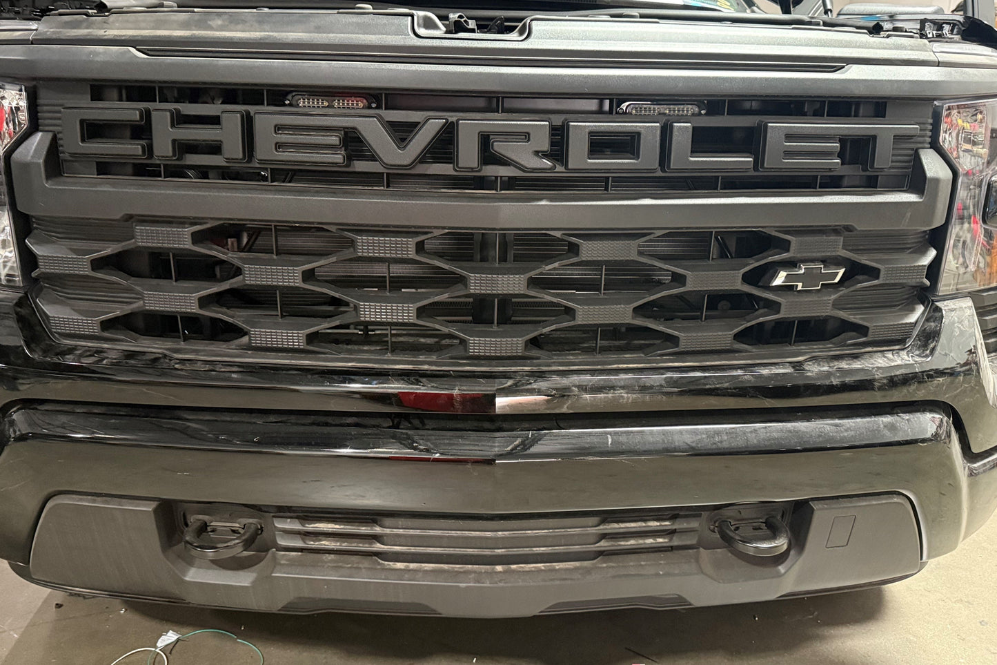 SILVERADO 1500 WHELEN T-SERIES DUAL GRILLE BRACKET