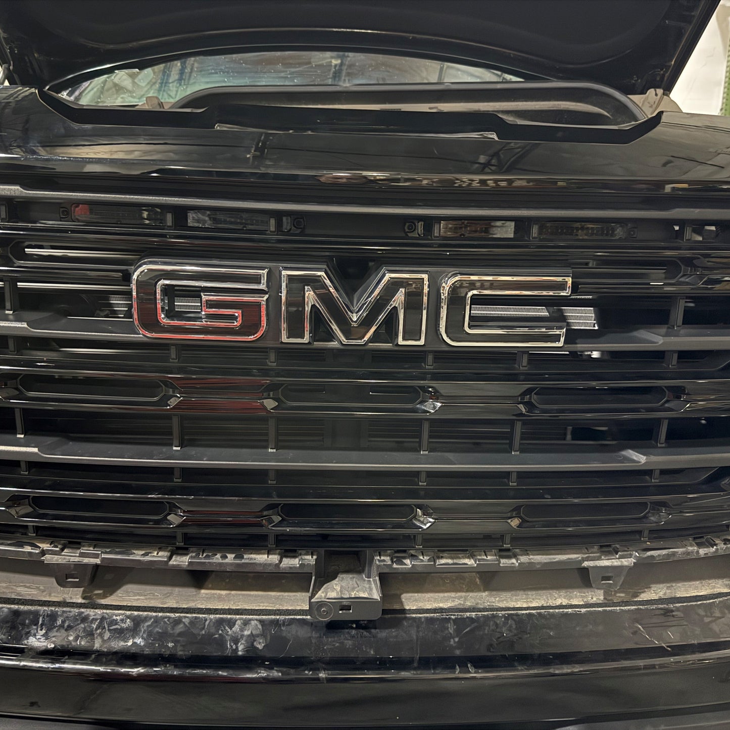 GMC Sierra Whelen Mega T-Series Upper Grille Bracket