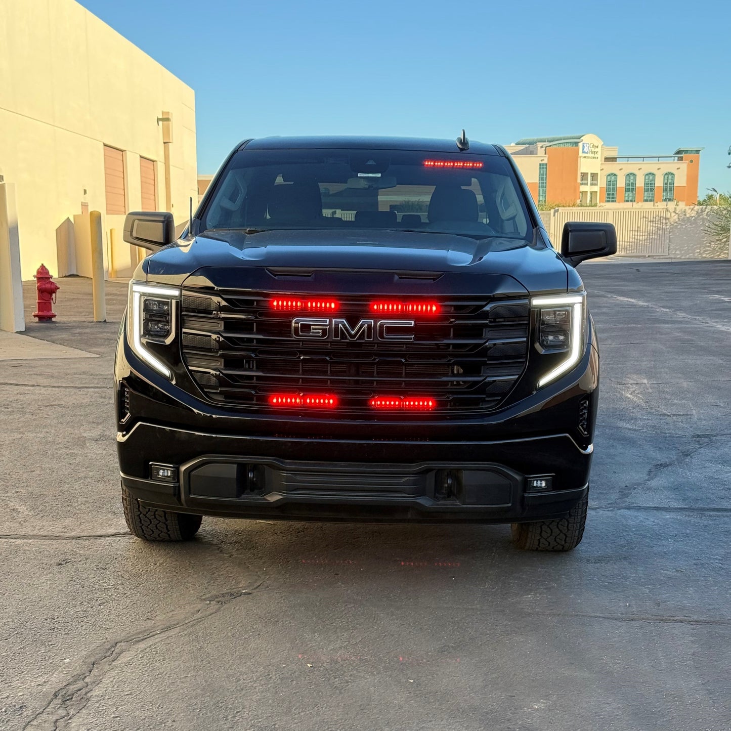 GMC SIERRA WHELEN MEGA T-SERIES LOWER GRILLE BRACKET